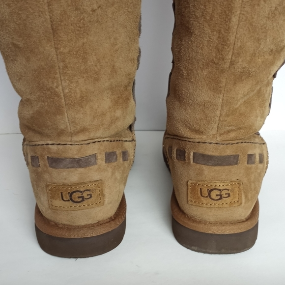 UGG Australia Rosana Boot 6 - Picture 7 of 11